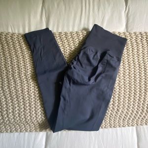 Amazon Scrunch Leggings